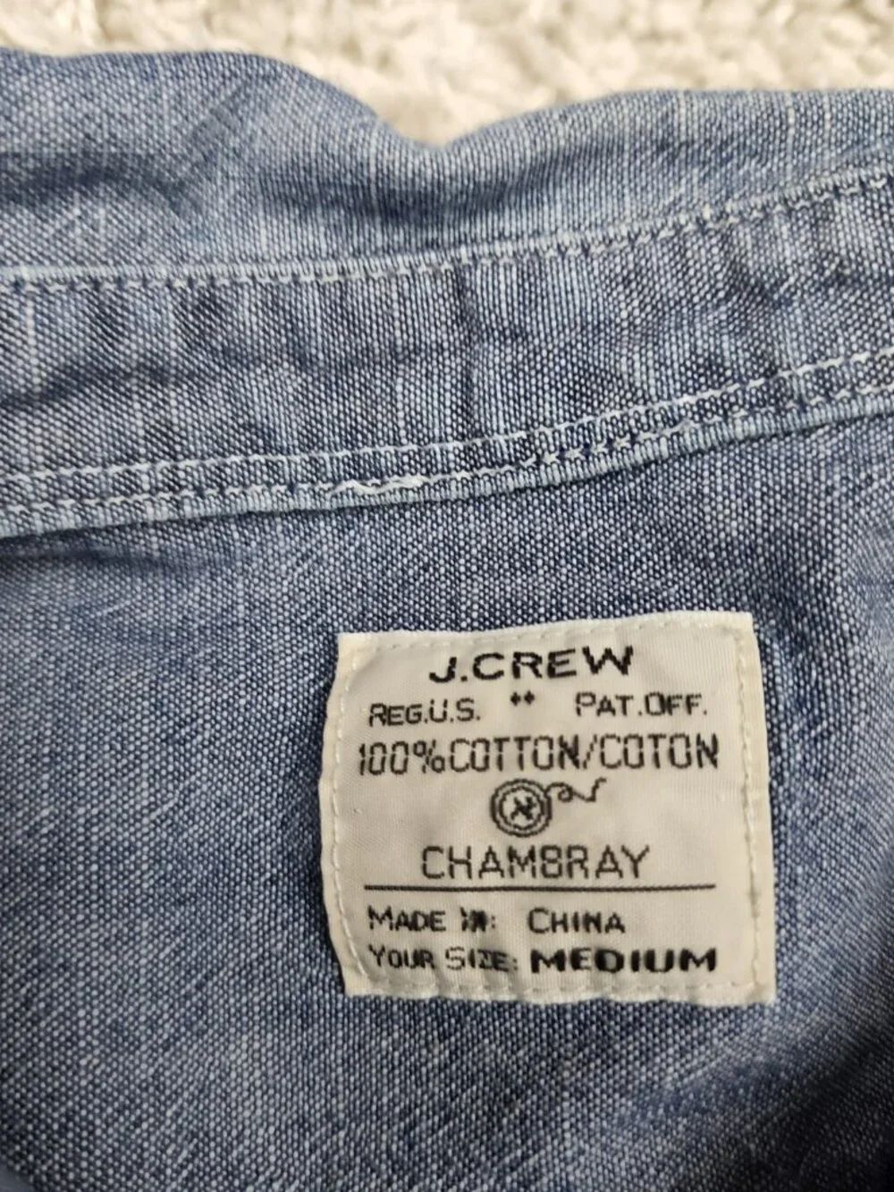 J Crew Chambray Shirt Mens Size Medium M Blue Denim Work Button USA Casual Fit